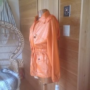 FALL SALE: Vintage 80s orange trench coat. Perfect for spring